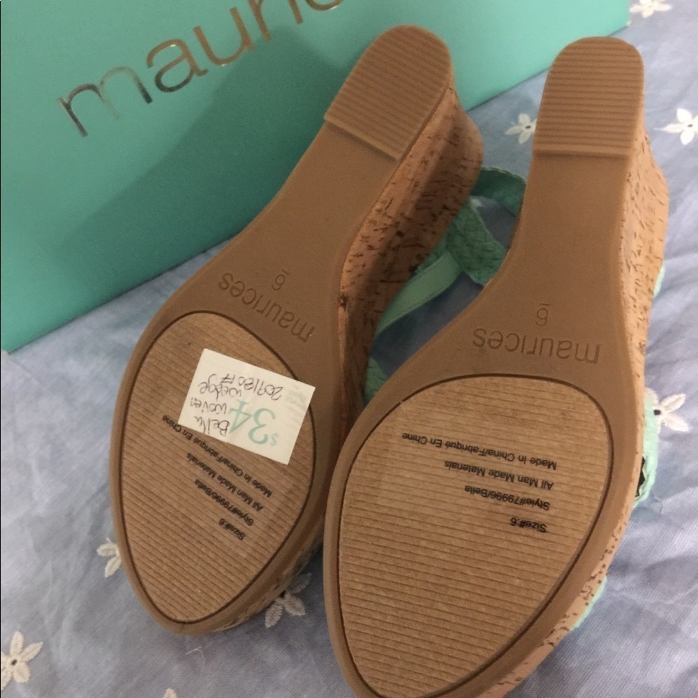 Size 6 - Picture 3 of 5